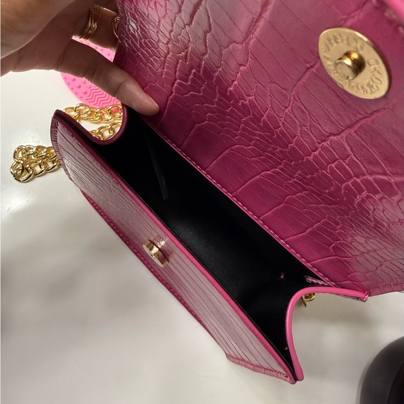 Pink Croc-Embossed Top-Handle Bag with Lime Faux-Fur Handle - Picture 5 of 6